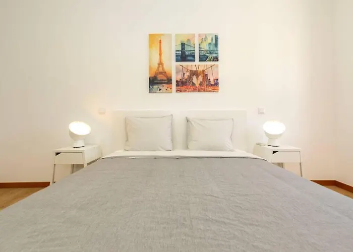 Eiffel Appartement Oporto