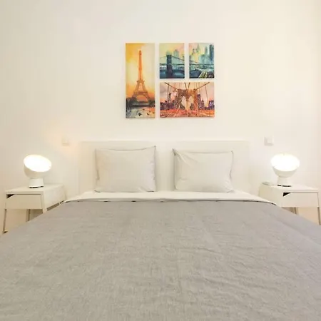 Eiffel Apartment Porto